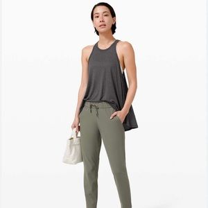 Lululemon Day to Light Tank
Graphite Grey | Size 14